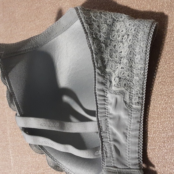 Aerie Floral Lace Bralette in Light Gray Size36D. - Picture 9 of 10